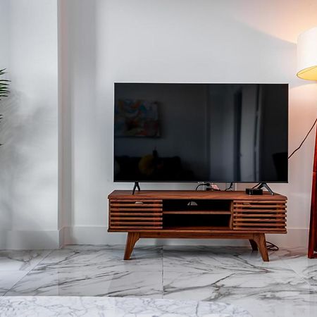Whyhotel Midtown Miami Доръл Екстериор снимка