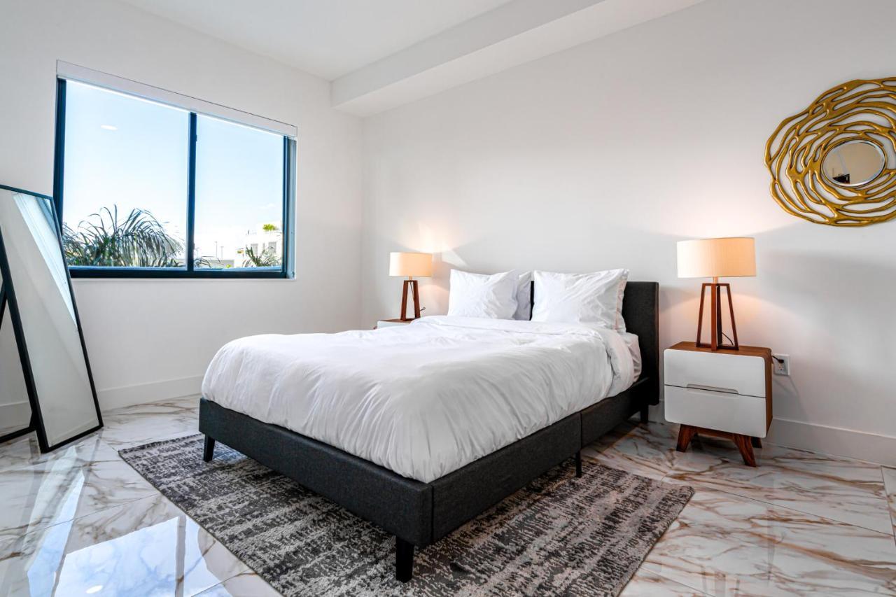 Whyhotel Midtown Miami Доръл Екстериор снимка