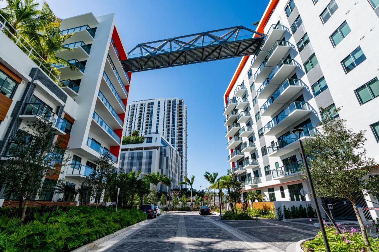 Whyhotel Midtown Miami Доръл Екстериор снимка