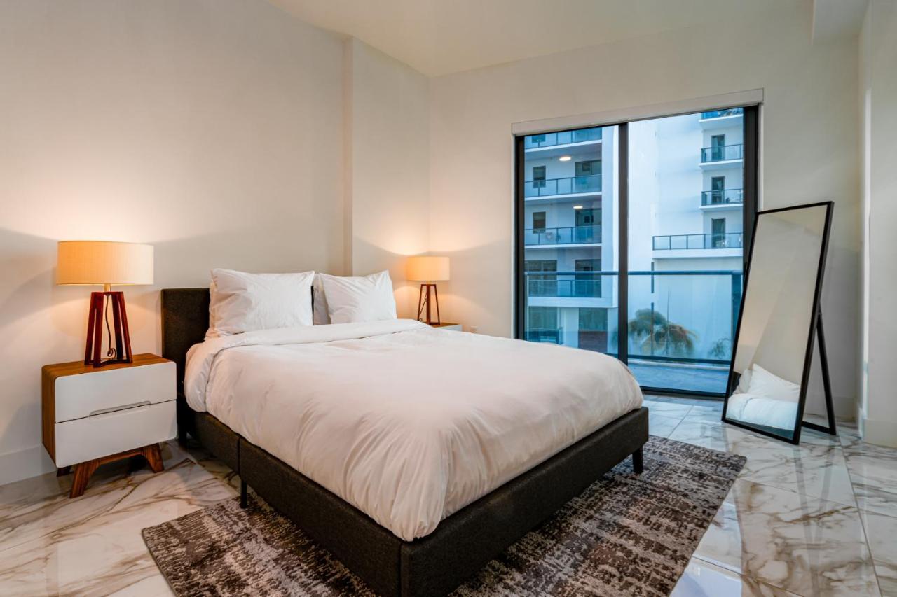 Whyhotel Midtown Miami Доръл Екстериор снимка